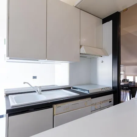 Panoramic Historical Building Handy Apartment Sarnano