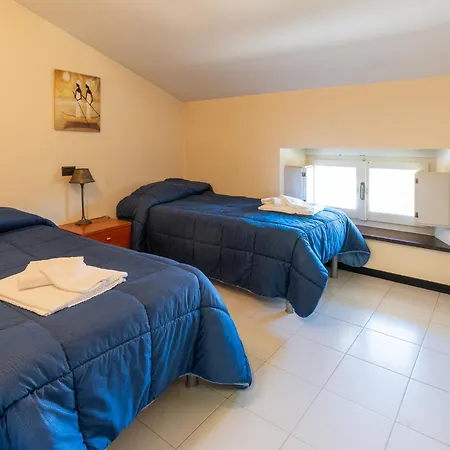 Panoramic Historical Building Handy Apartment Sarnano